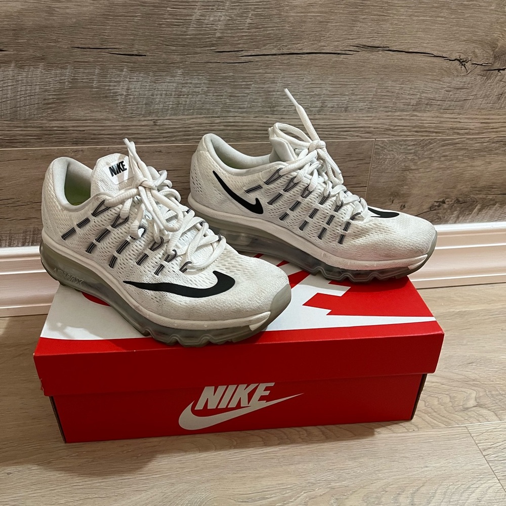2016 Women Air Max in Summit white and black